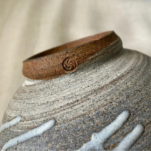 Vintage Glazed Stoneware Mixing Bowl - Picture 7 of 16